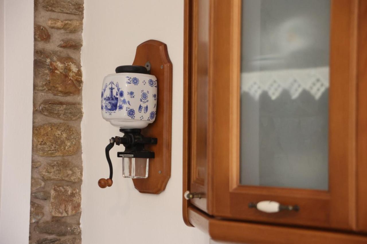 Babina'S Place-Traditional House In エルムポリ エクステリア 写真